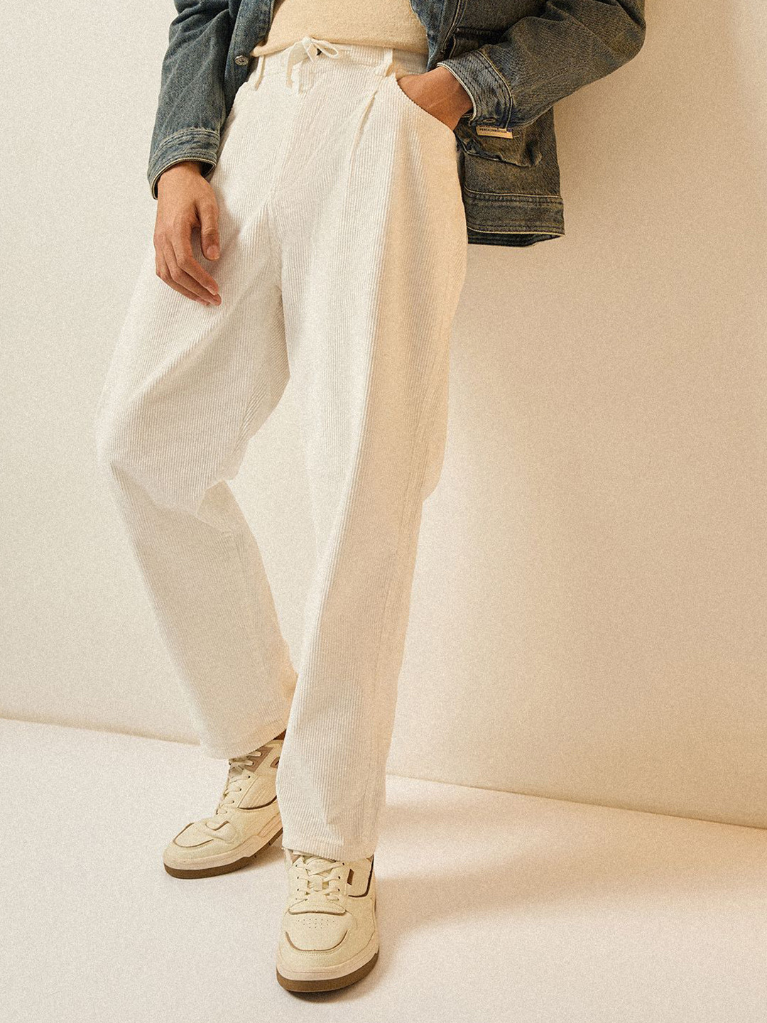 THE BEAR HOUSE Men Baggy Fit Corduroy Pants with Drawstring Waist