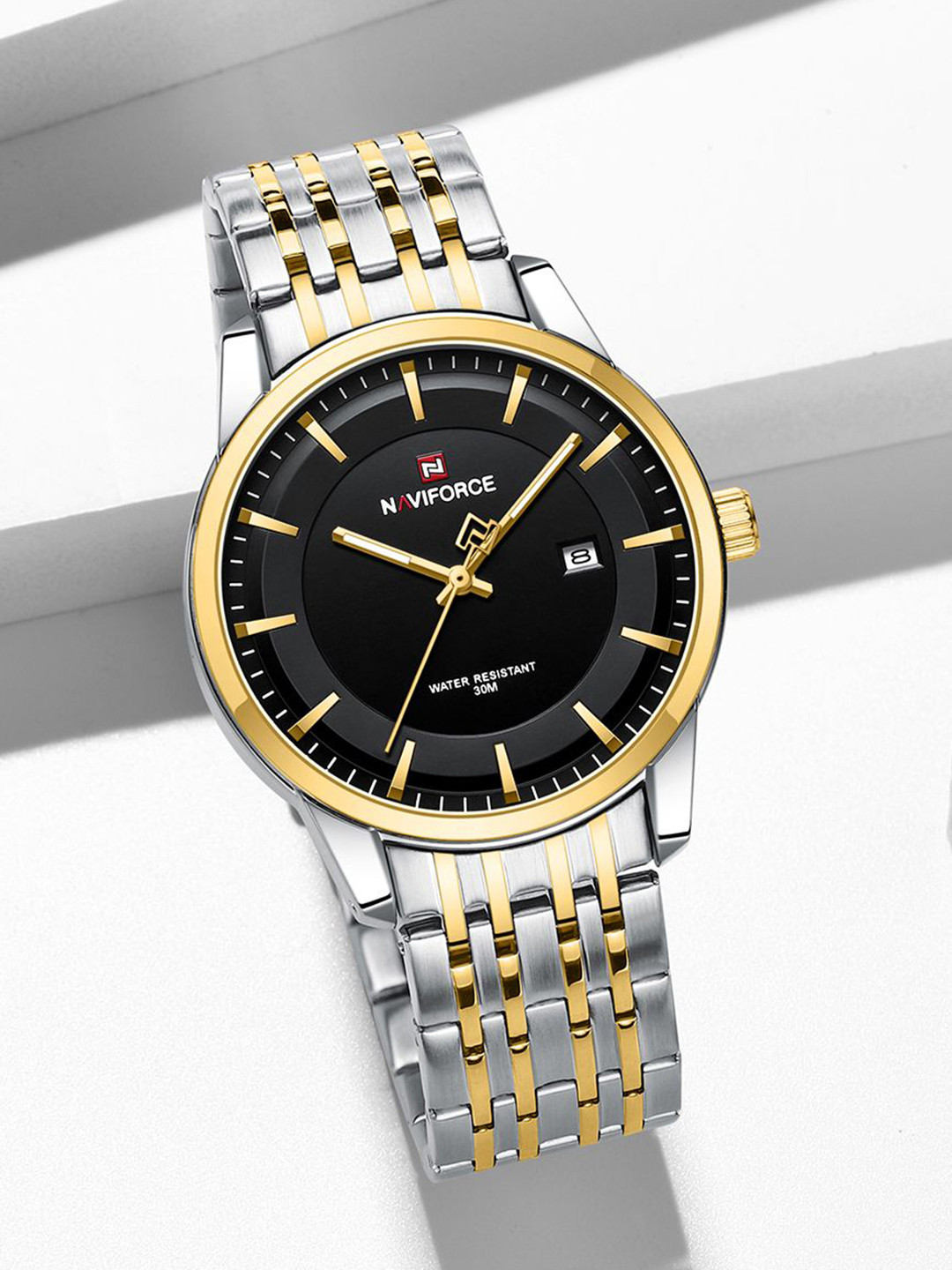 Naviforce Men Patterned Dial & Stainless Steel Straps Analogue Watch NF9228G_S B G