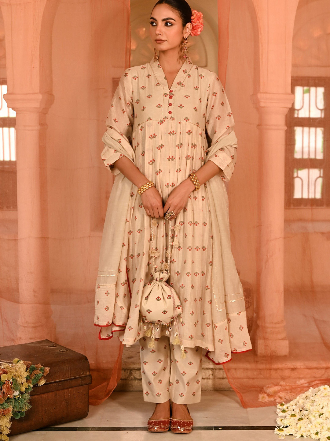 Baise Gaba Jalmahal Floral Printed V-Neck Chanderi Cotton Kurta With Trouser & Dupatta