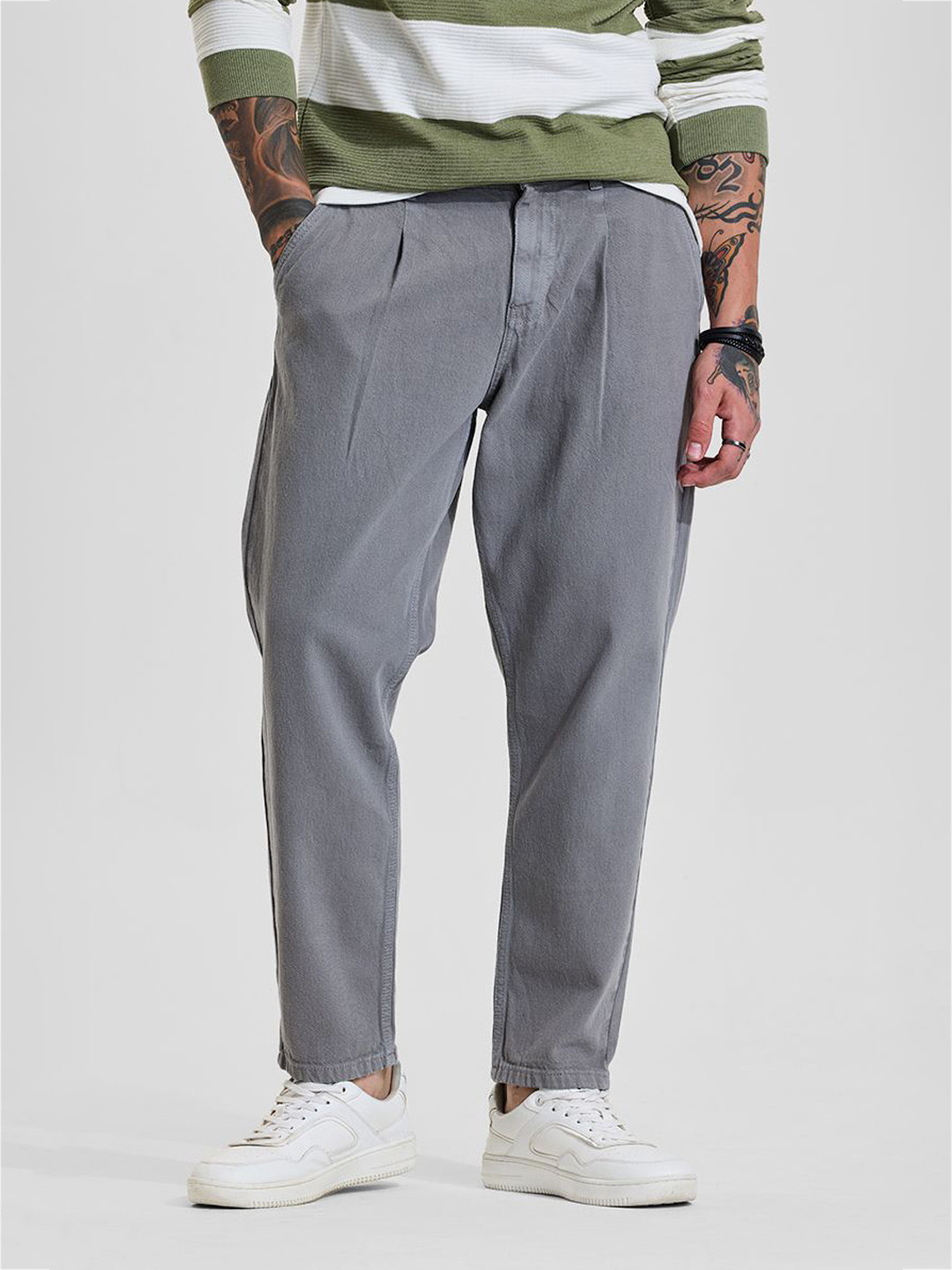 Snitch Men Bootcut Cuffed Hem Stretchable Jeans