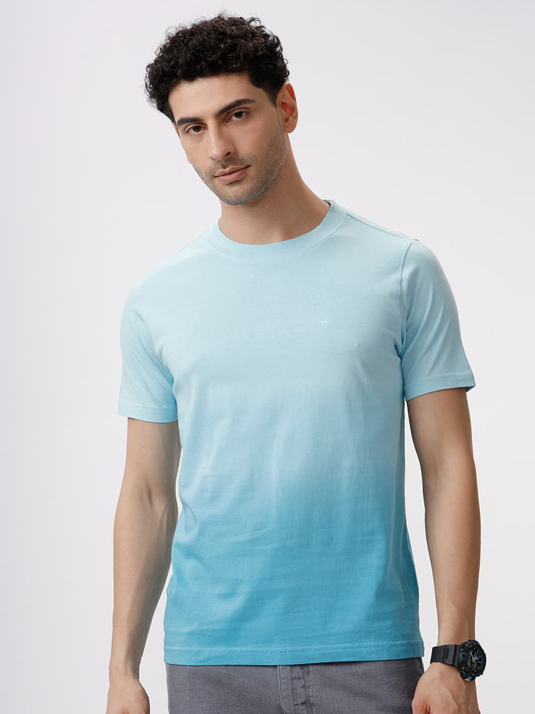 Basics Men Tie and Dye Dyed Raw Edge Slim Fit T-shirt