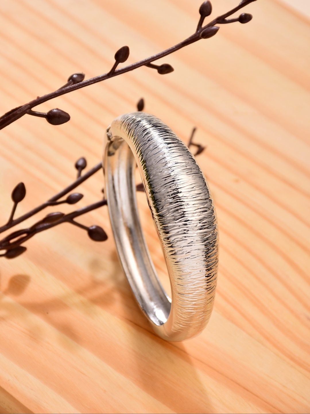 Reenisaa Rhodium-Plated Brushed Stripe Kada Bracelet