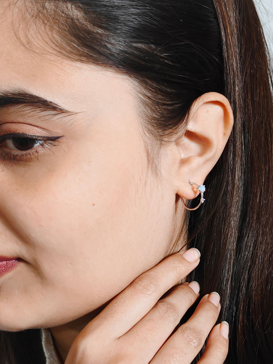 INARI SHINES Women 925 Silver Opal Studded Circular Shaped Hoop Earrings