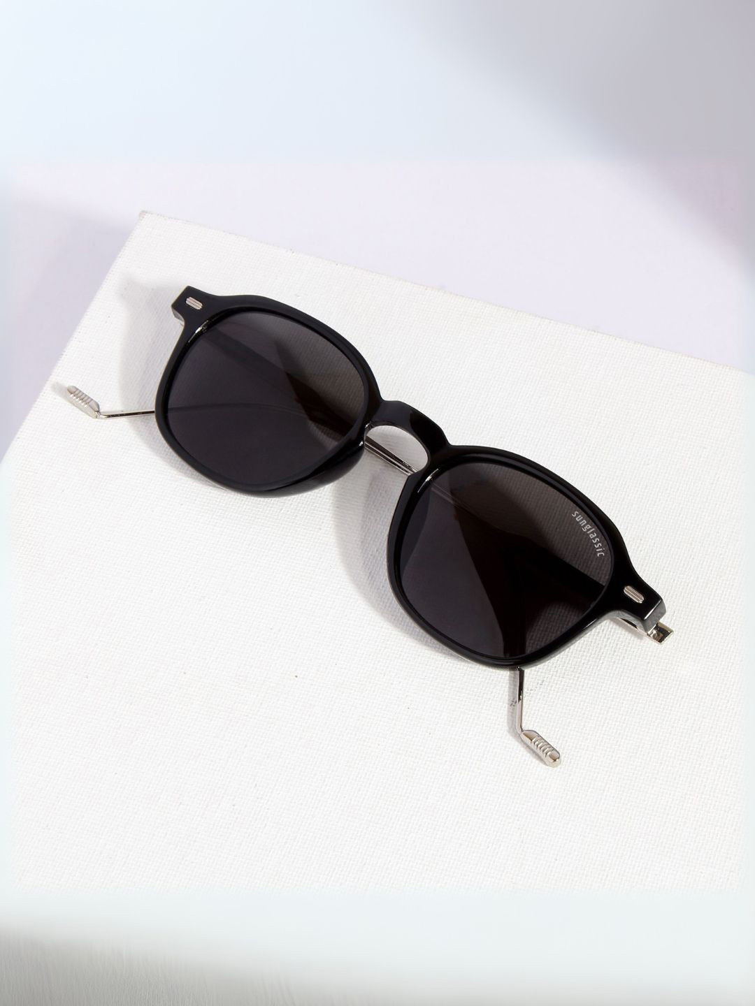 SUNGLASSIC Unisex Hybrid Black Polarized Round Sunglasses HYBRID-FULL