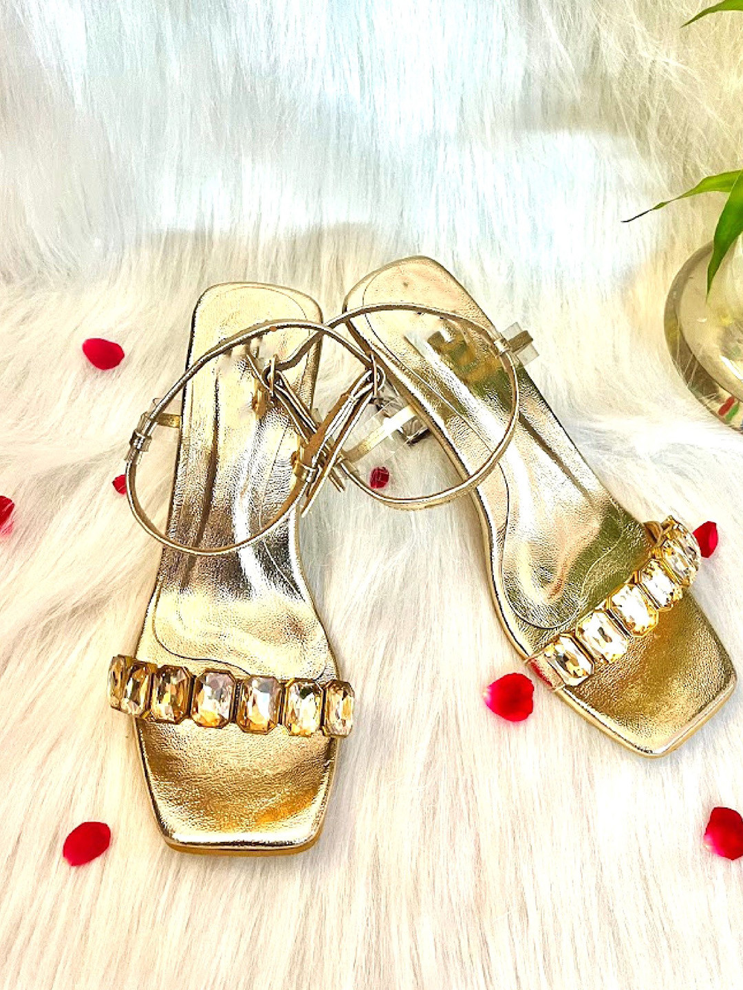 Insolito22 Square Toe Embellished Block Heels