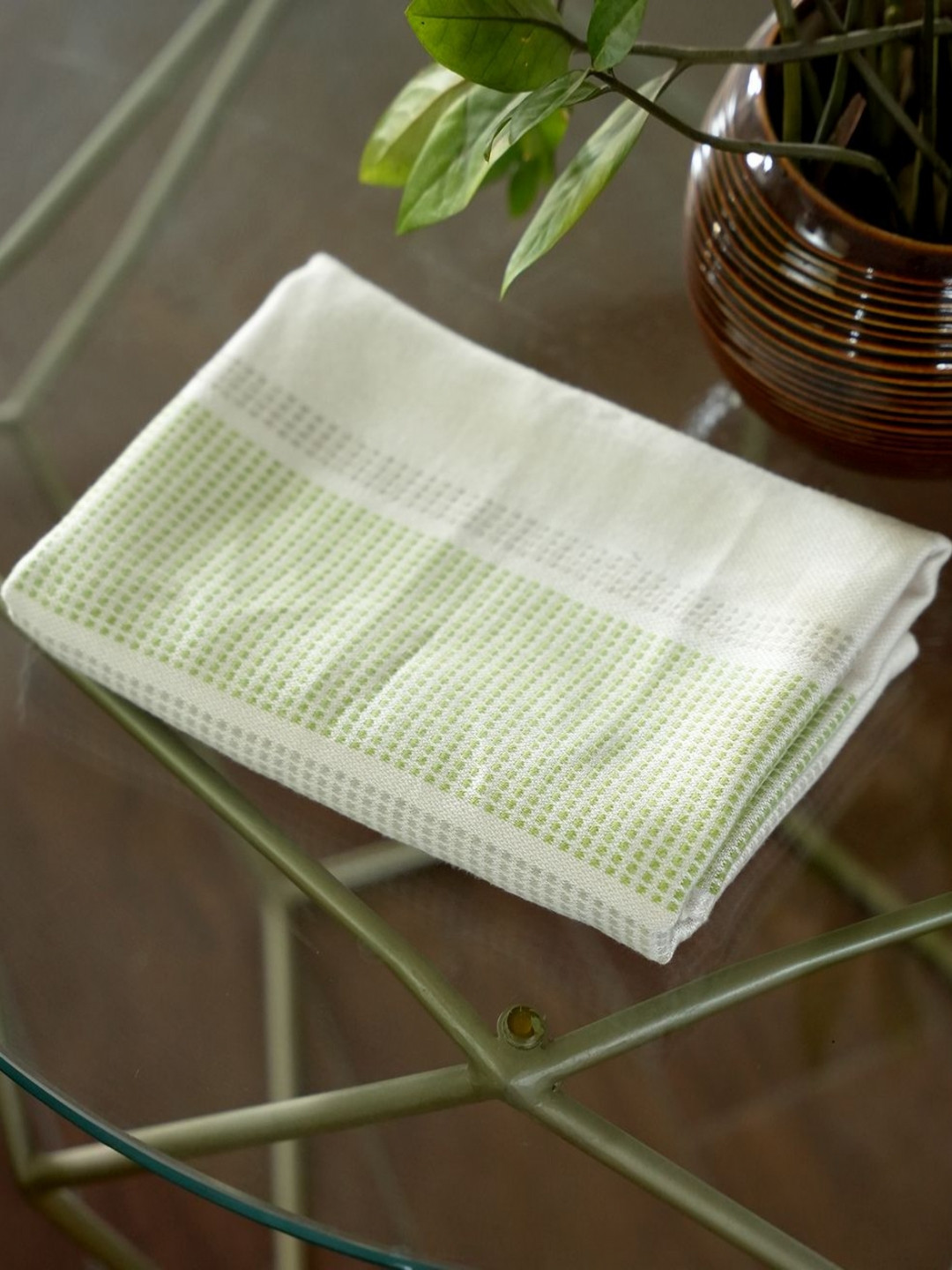 The Bath Community Green & White Striped 300GSM Set of 1 Anti-Bacterial Bamboo Bath Towel