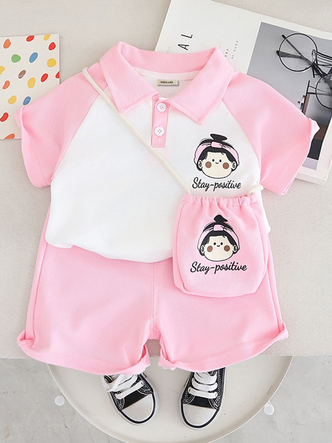 INCLUD Girls Printed Short Raglan Sleeves T-Shirt With Shorts & Sling Bag