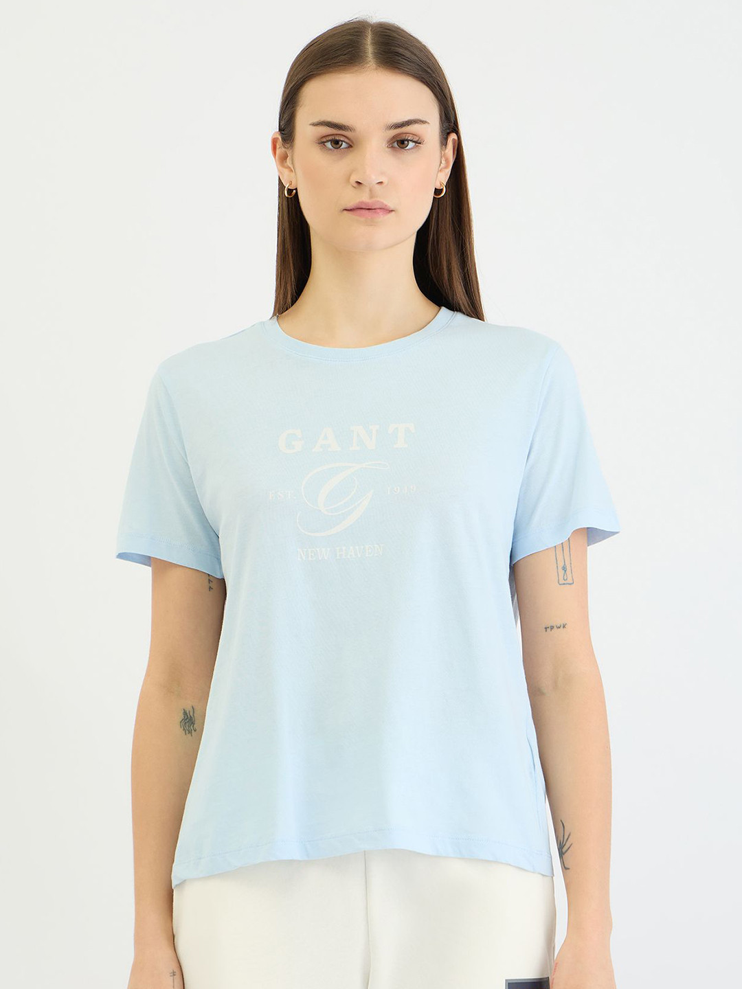 GANT Women Printed Drop-Shoulder Sleeves Applique T-shirt