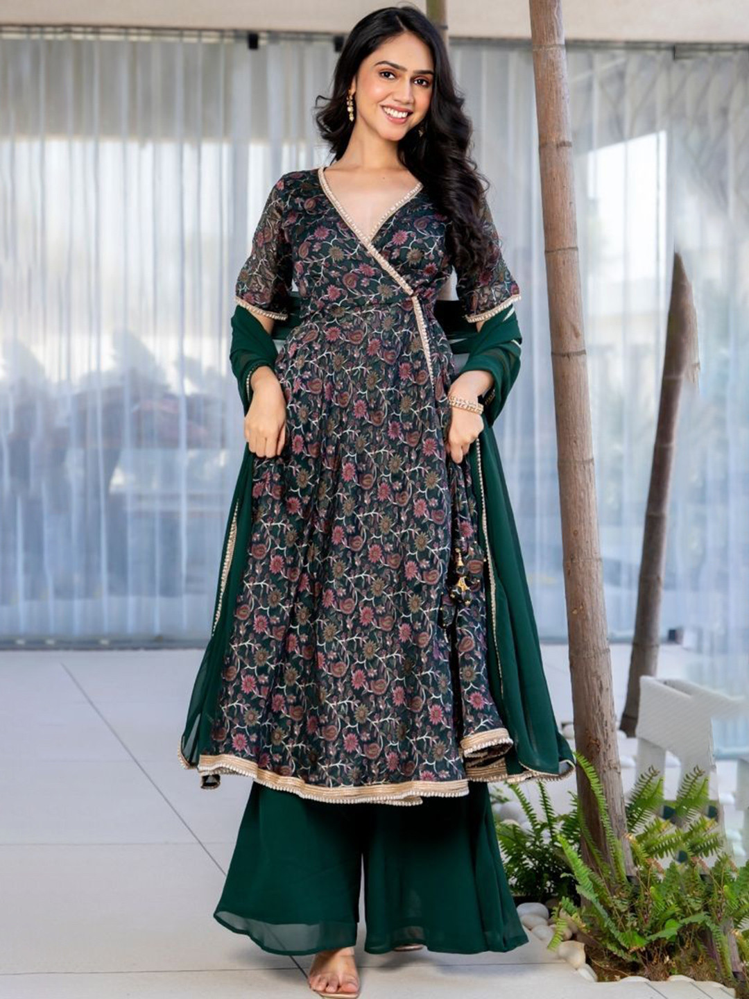 HOUSE OF JAMOTI Floral Printed Georgette Beads & Stones Brasso Kurta & Palazzos & Dupatta