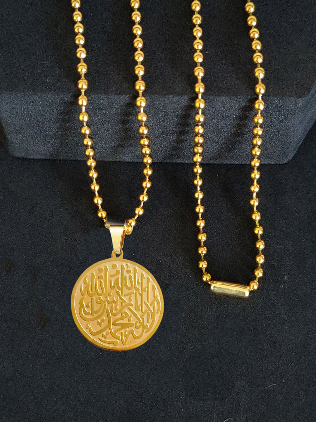 M Men Style Gold-Plated Stainless Steel Circular Ayatul Kursi Engraved Pendants With Chain
