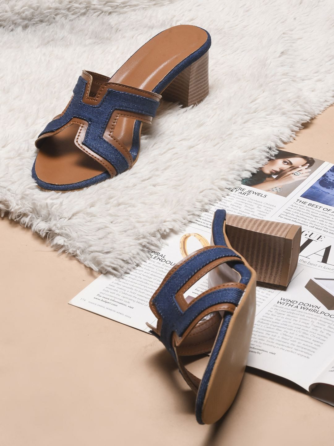 Froh Feet Women Open Toe Block-Heel Slides with Contrast Trim Detailing