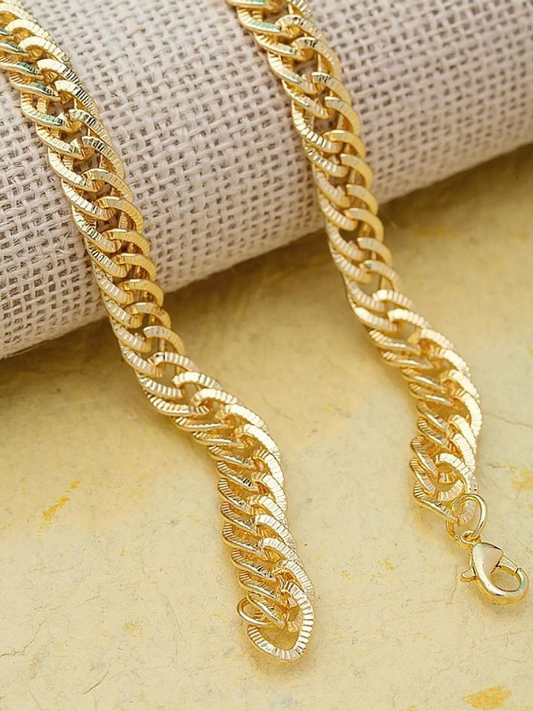SANAA CREATIONS Gold-Plated Statement Chain