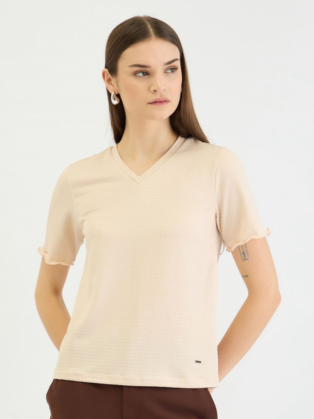 ELLE Women Applique Slim Fit T-shirt