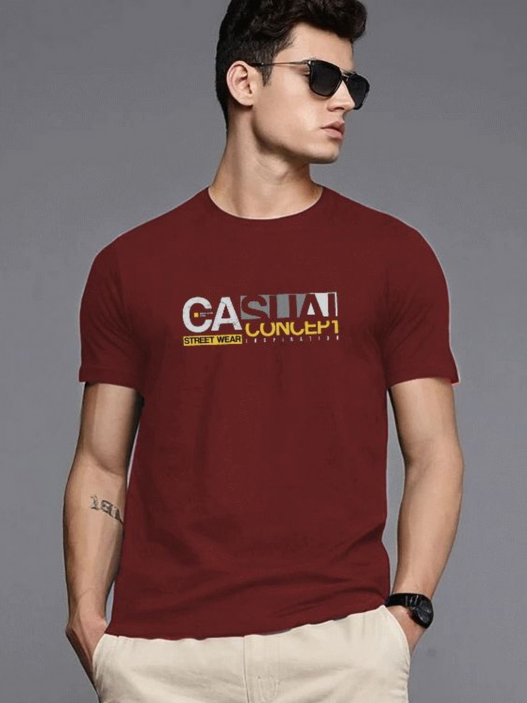 REYA Men Printed Applique T-shirt