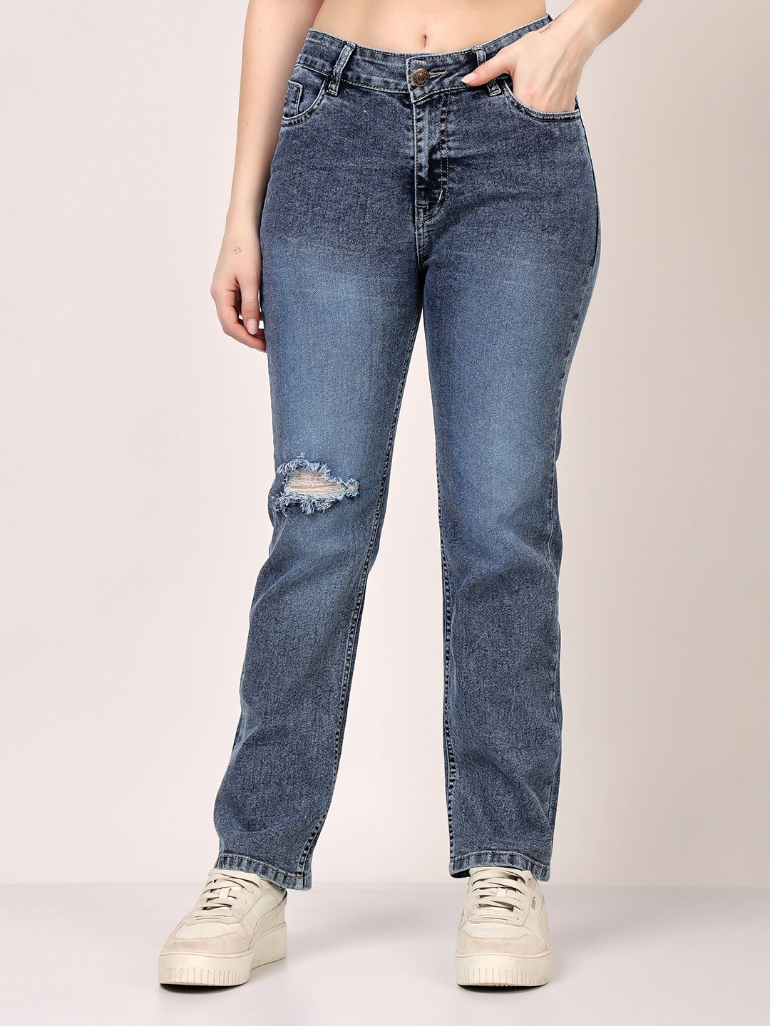 London Hills Women Slash Knee Light Fade Jeans