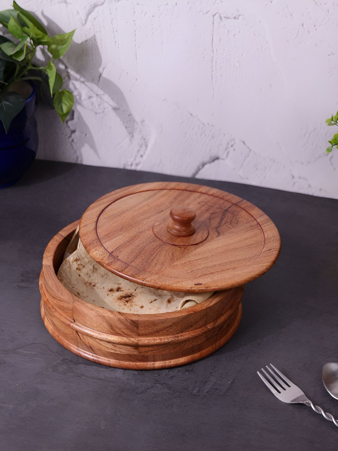 VarEesha Brown Acacia Wood Flat Rim Base Roti Box