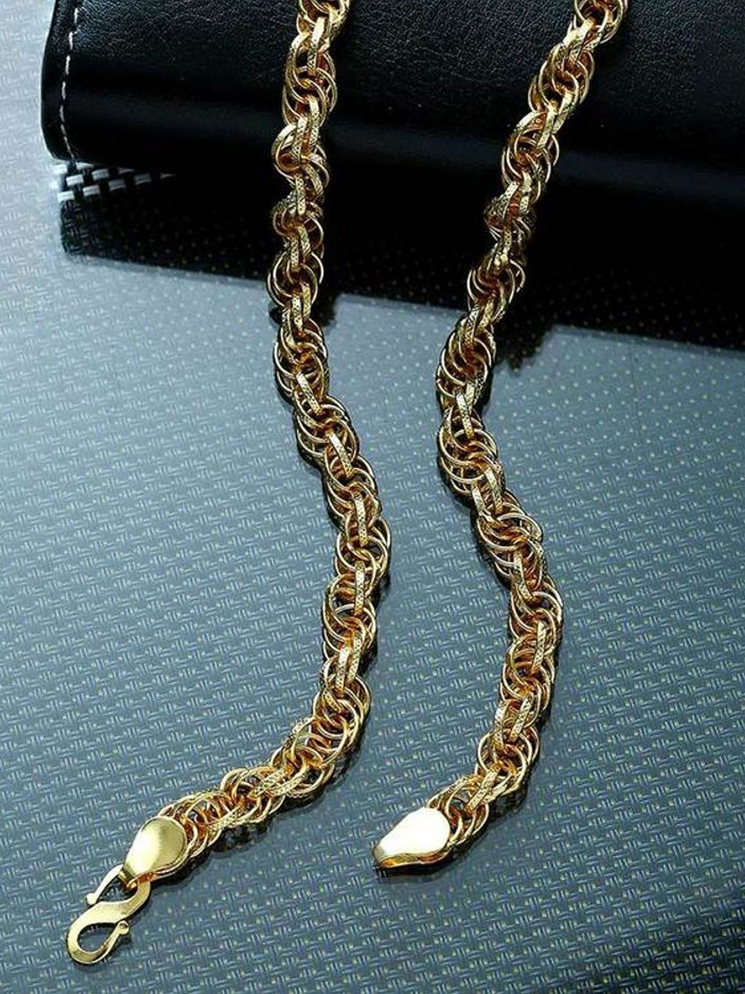SANAA CREATIONS Gold-Plated Statement Chain