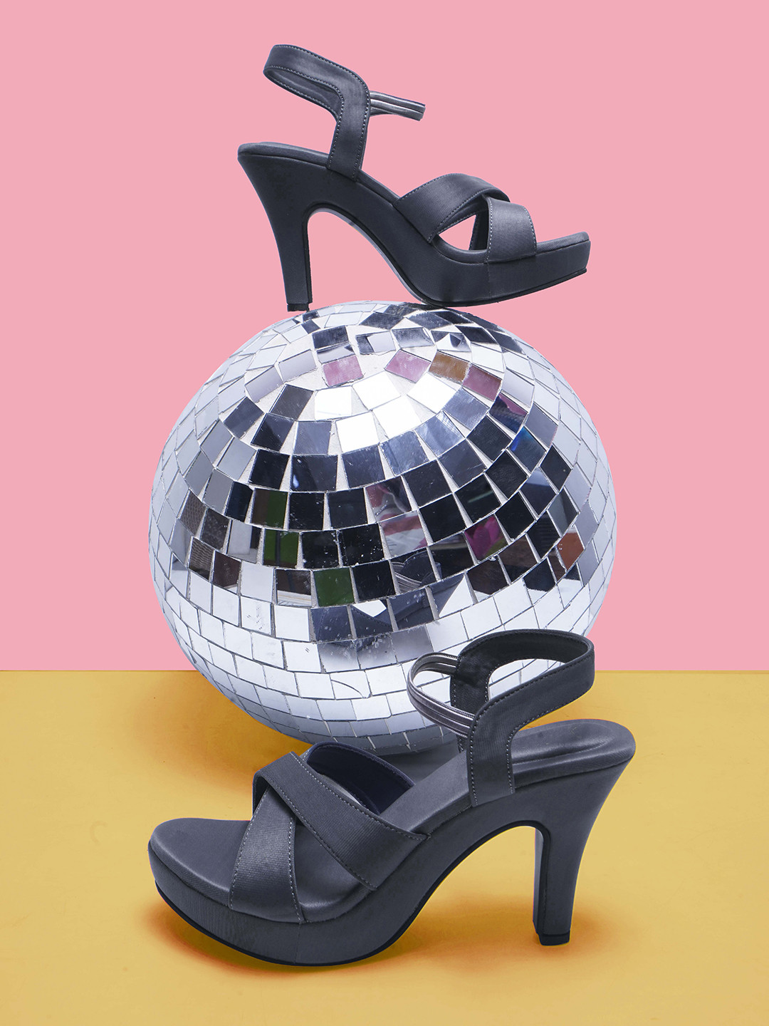 Froh Feet Women Elastic Strap Cross-Band Block Heels Sandals