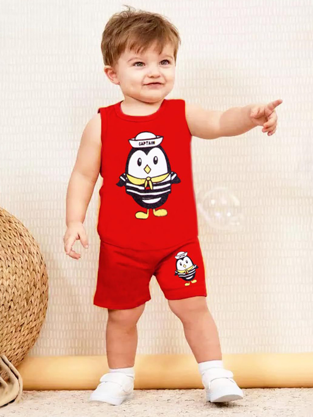 Kwitchy Kids Printed Round Neck Pure Cotton T-Shirt With Shorts