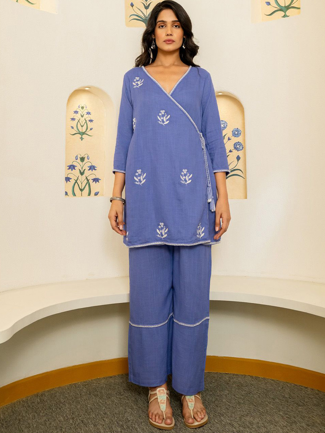 COTTONS DAILY Embroidered V-Neck Linen Tunic & Palozzo