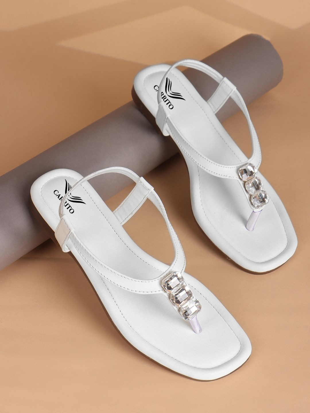 carrito Women Western Embellished Light Weigh T-Strap Flats