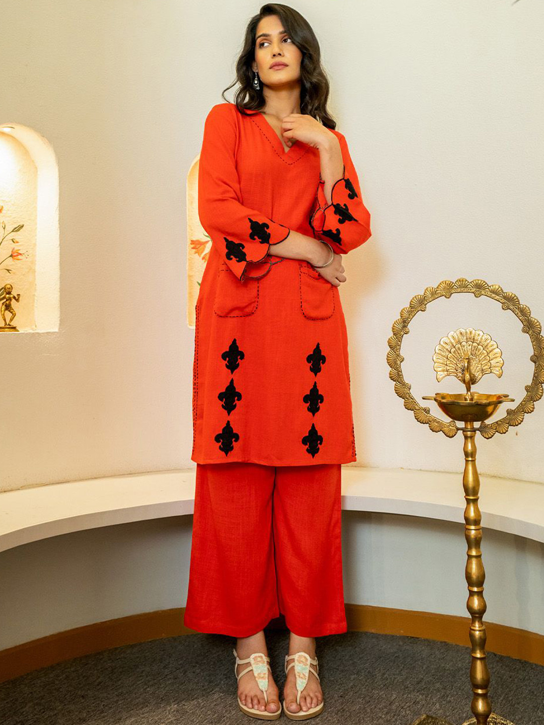 COTTONS DAILY Embroidered V-Neck Linen Tunic & Palazzo