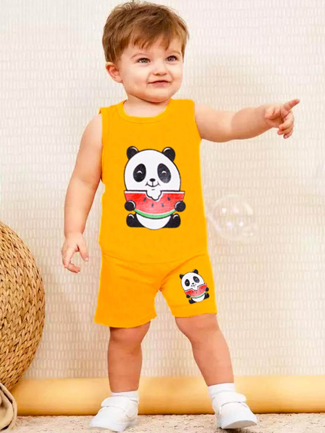 Kwitchy Unisex Cartoon Printed Pure Cotton T-shirt With Shorts