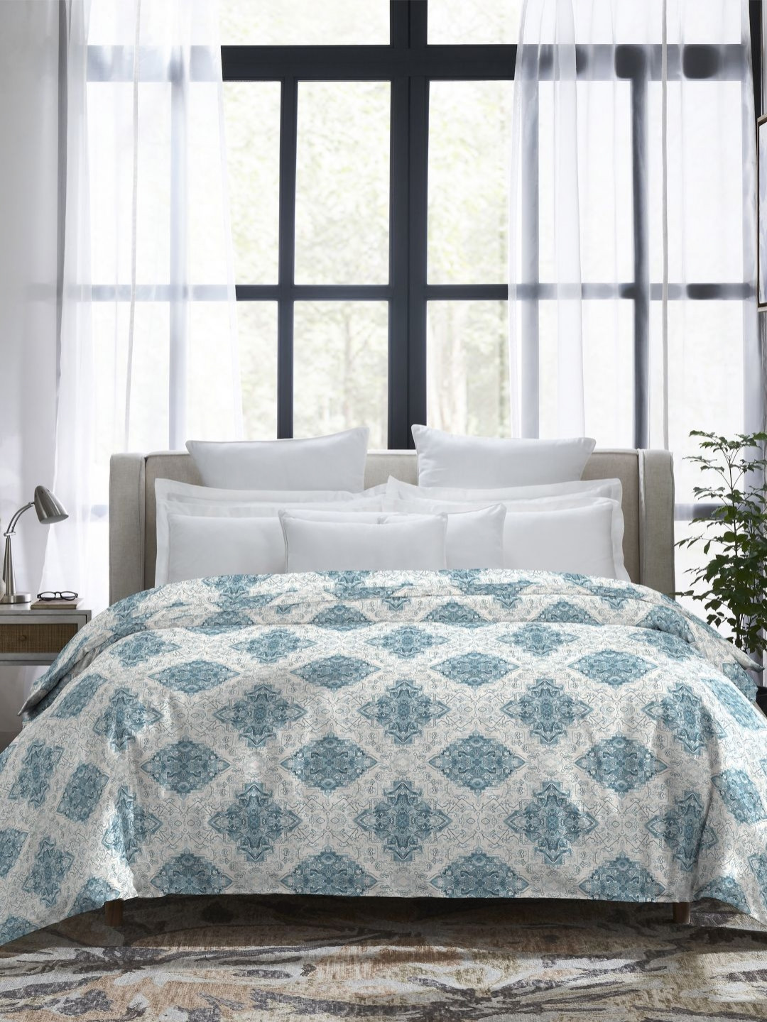 MYTRIDENT Indulgence Renesa Blue Motifs Printed Mild Winter 200 GSM Double Bed Comforter