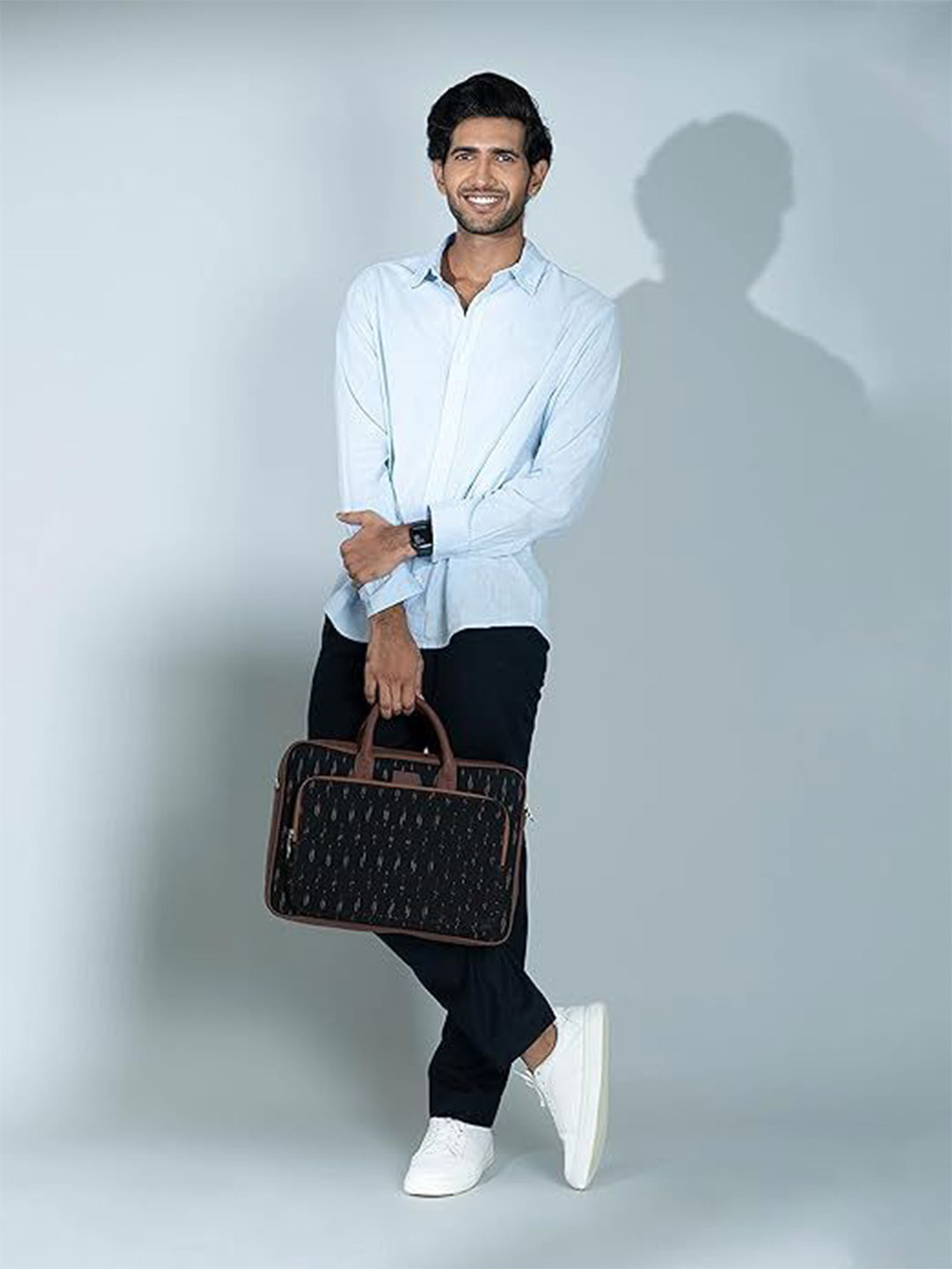 ZOUK Ikat GreRed Men's Laptop Bag