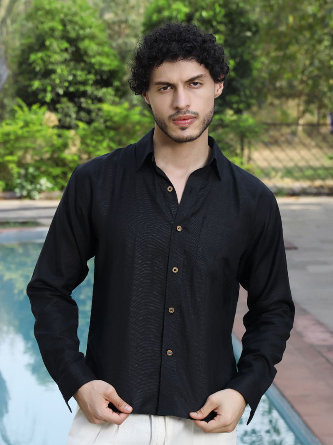 ROAR FOR GOOD Regular Fit Hemp Smart Casual Shirt With Coco Button