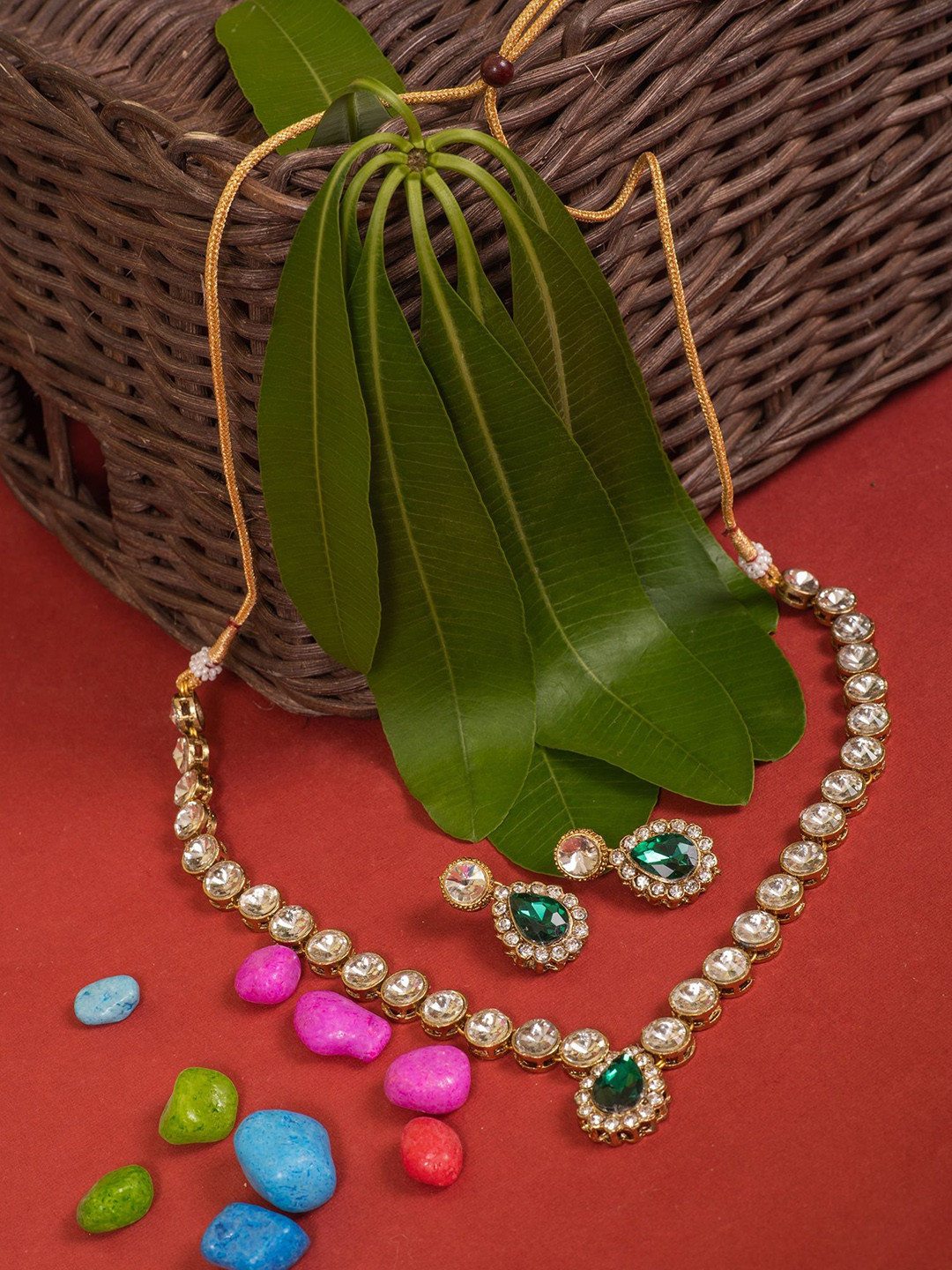 VIPY HANGER Stone Studded Jewellery Set