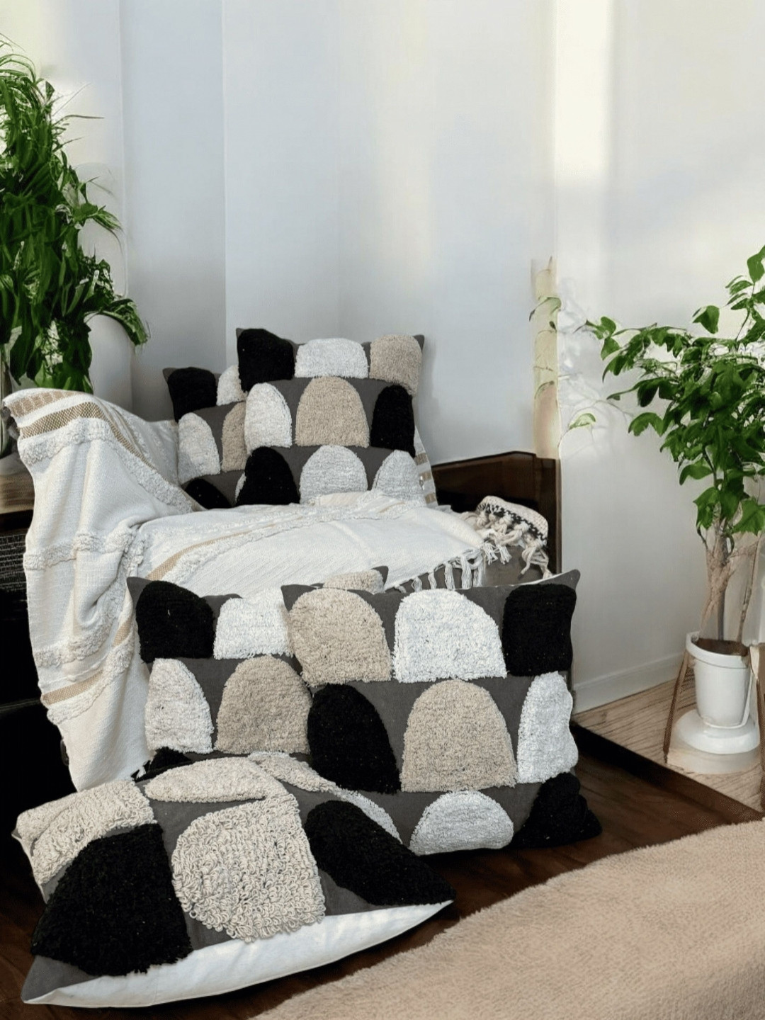 LUSHLYF Monochrome Blocks Tufted Embroidered Cotton 5 Pcs Cushion Covers - 17.7 x 17.7 In