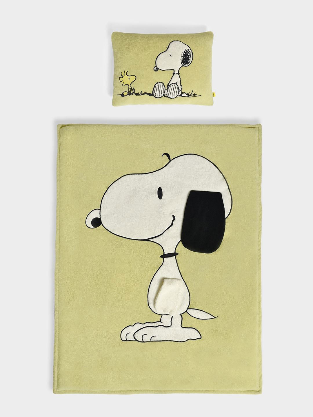 MiArcus Peanuts Snoopy Quilt & Matching Double-Sided Printed Pillow - Green
