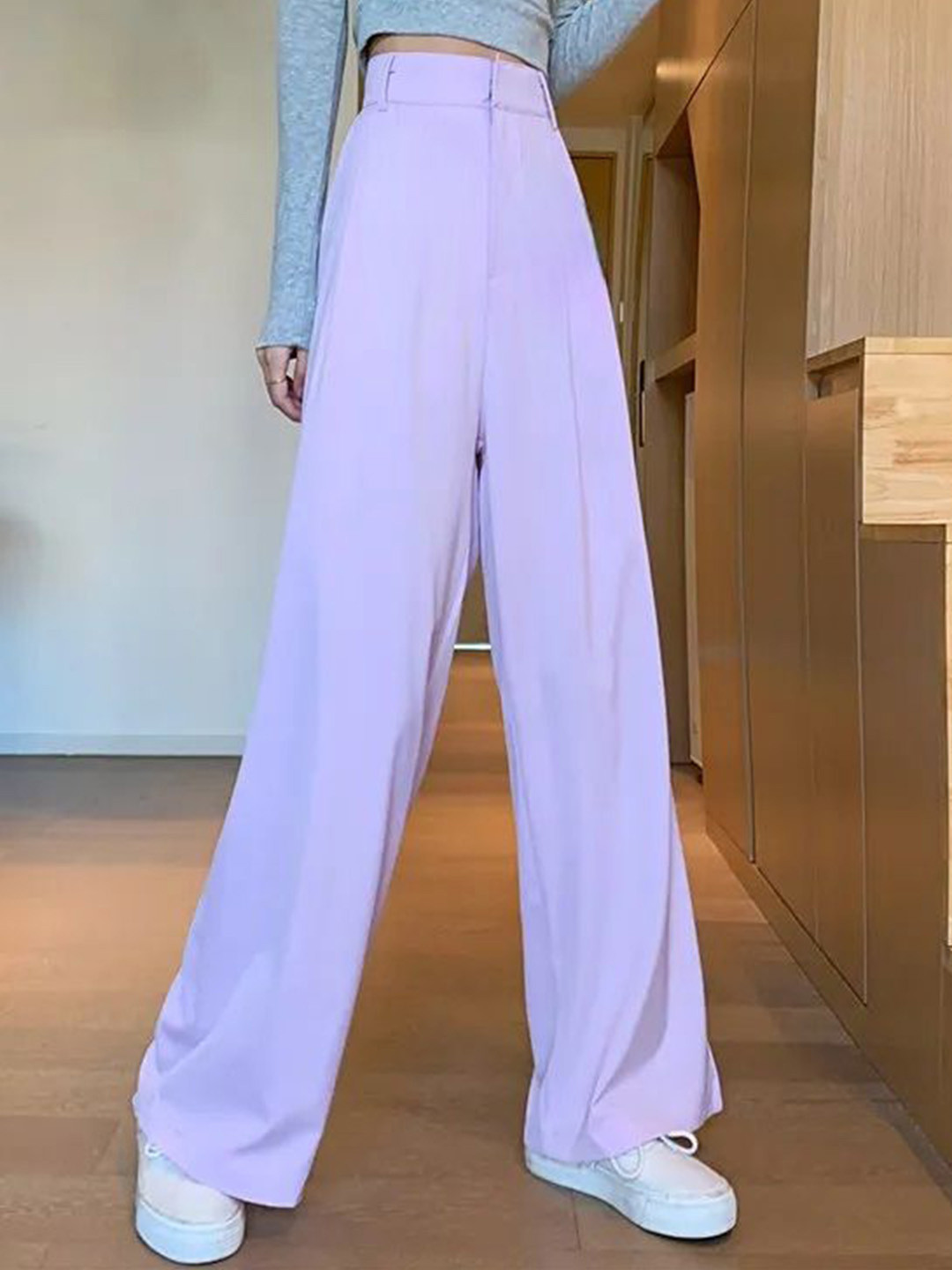 HIGH BUY Women Relaxed High-Rise Pleated Trousers