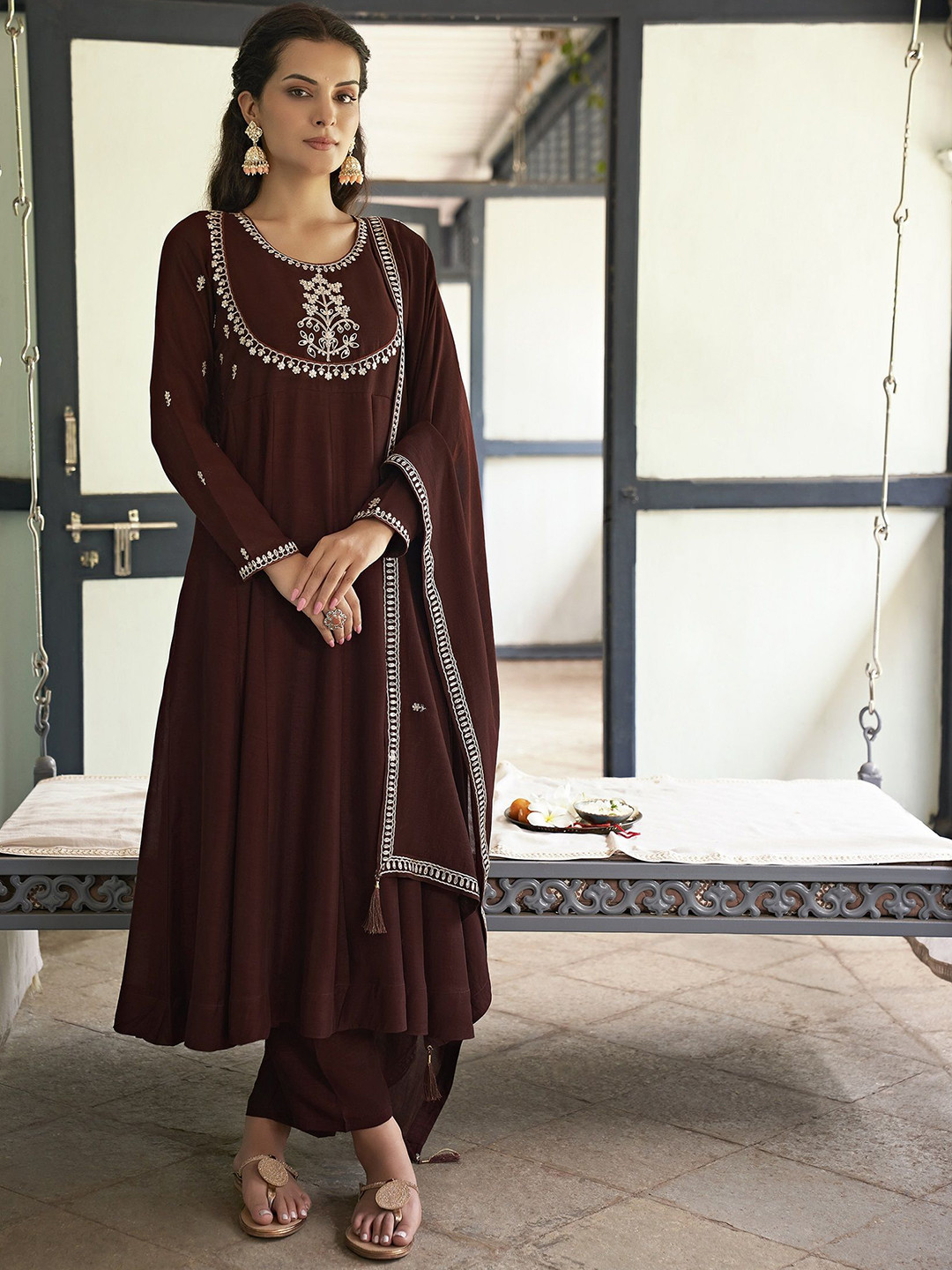 Colors of Earth Women Floral Yoke Design Regular Thread Work Kurta with Trousers & With Dupatta