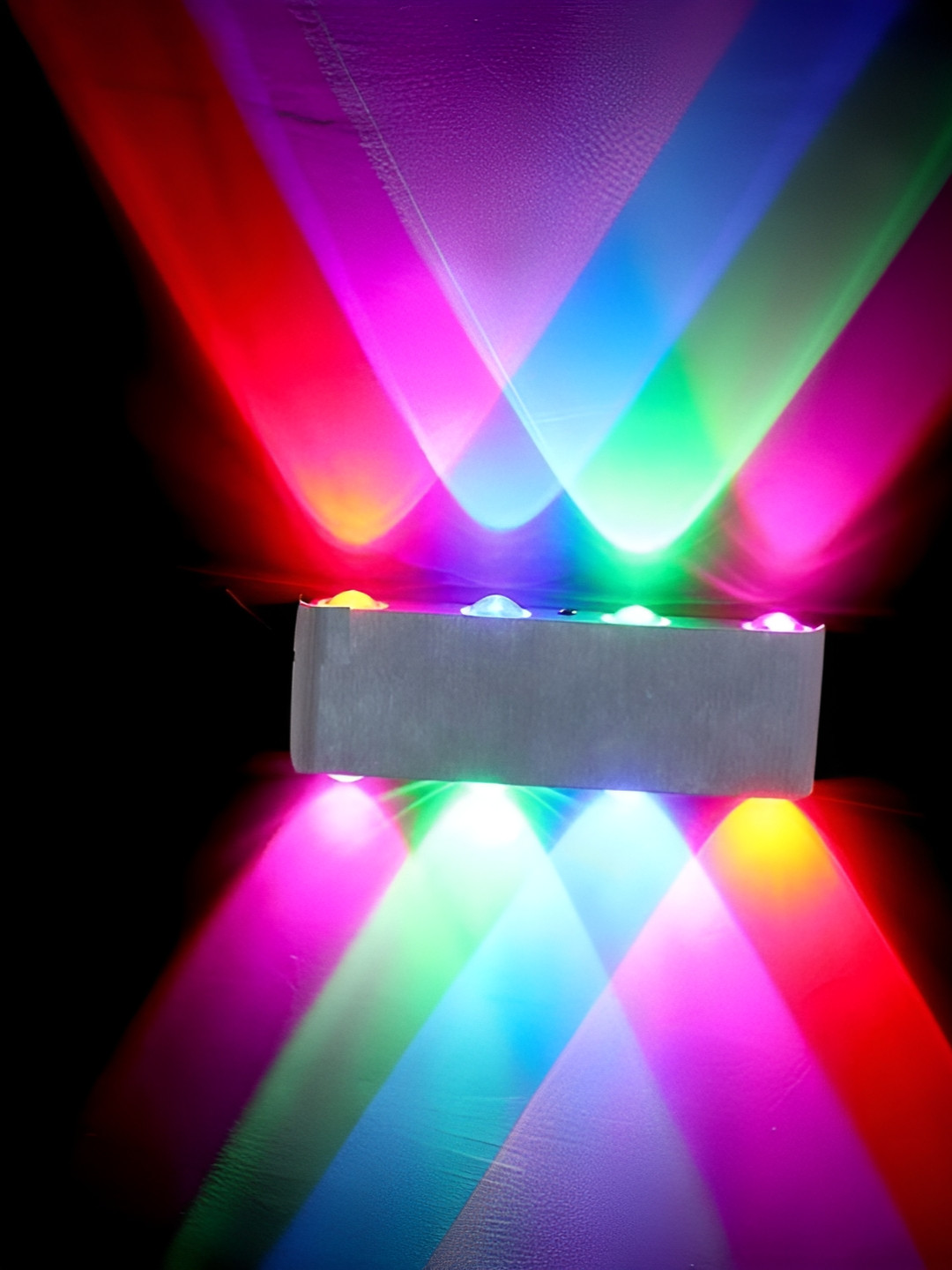 GAUVIK Silver-Toned Waterproof Aluminium Rectangle Shaped Wall Lamp