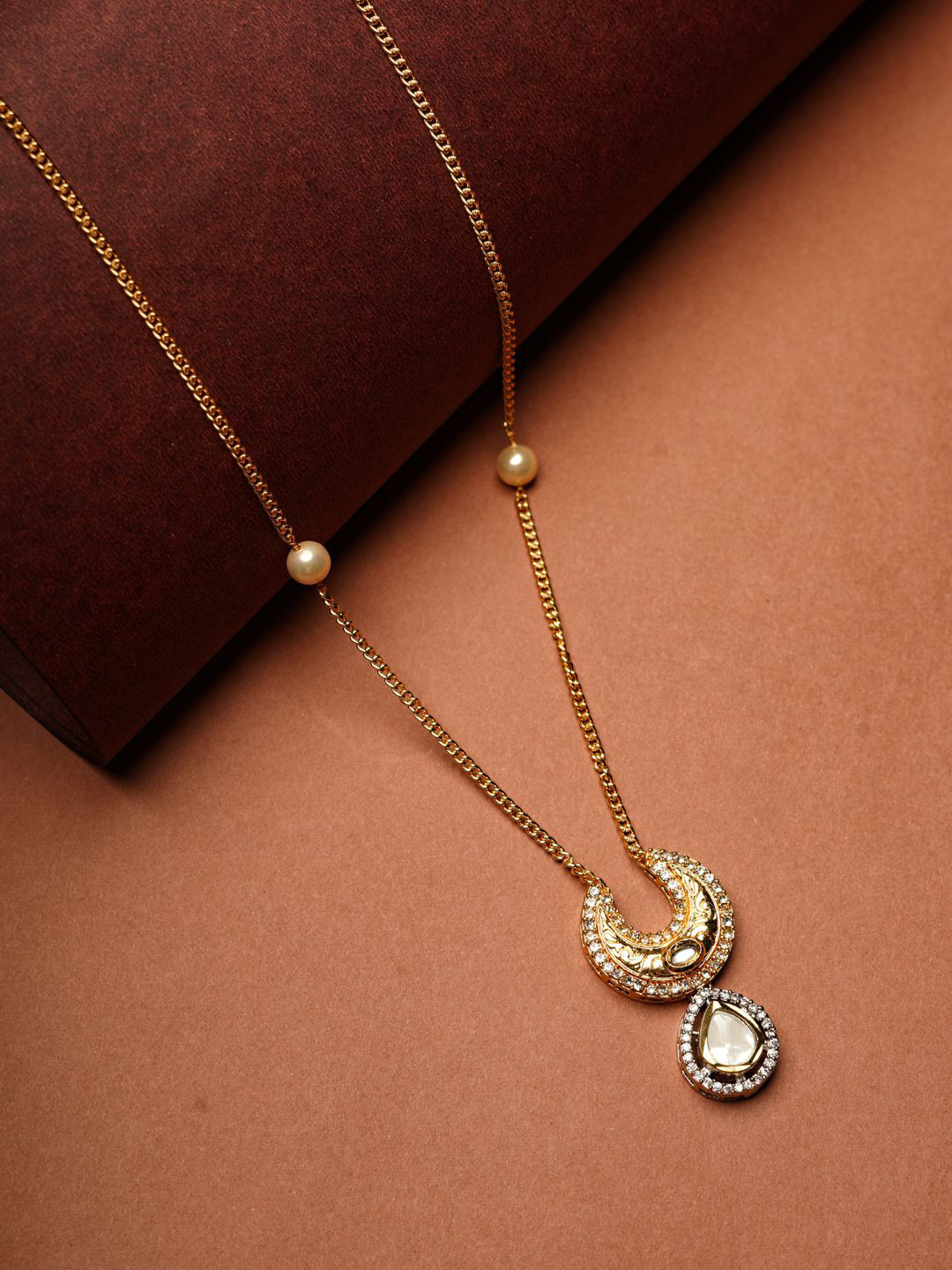 AARSEE OFFICIAL Anti-Tarnish  22KT Gold-Plated Moonlit Polki Necklace
