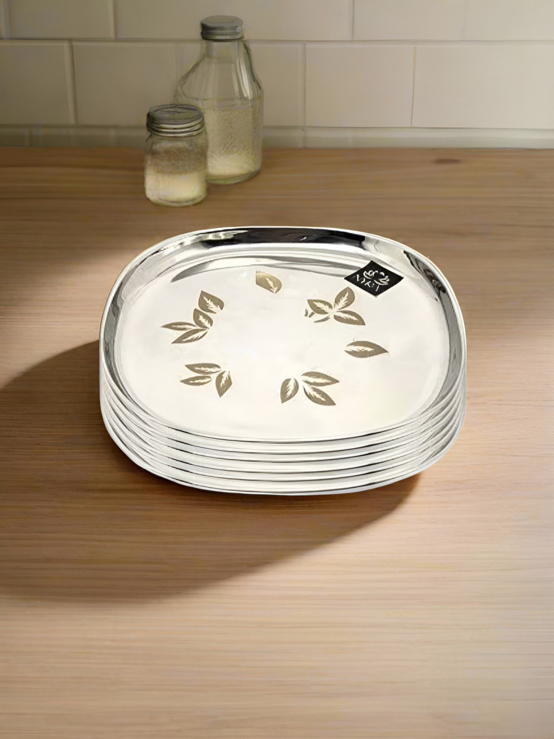 Nyra Kitchenware Silver-Toned 2025 6 Pieces Stainless Steel Dishwasher Safe Plates