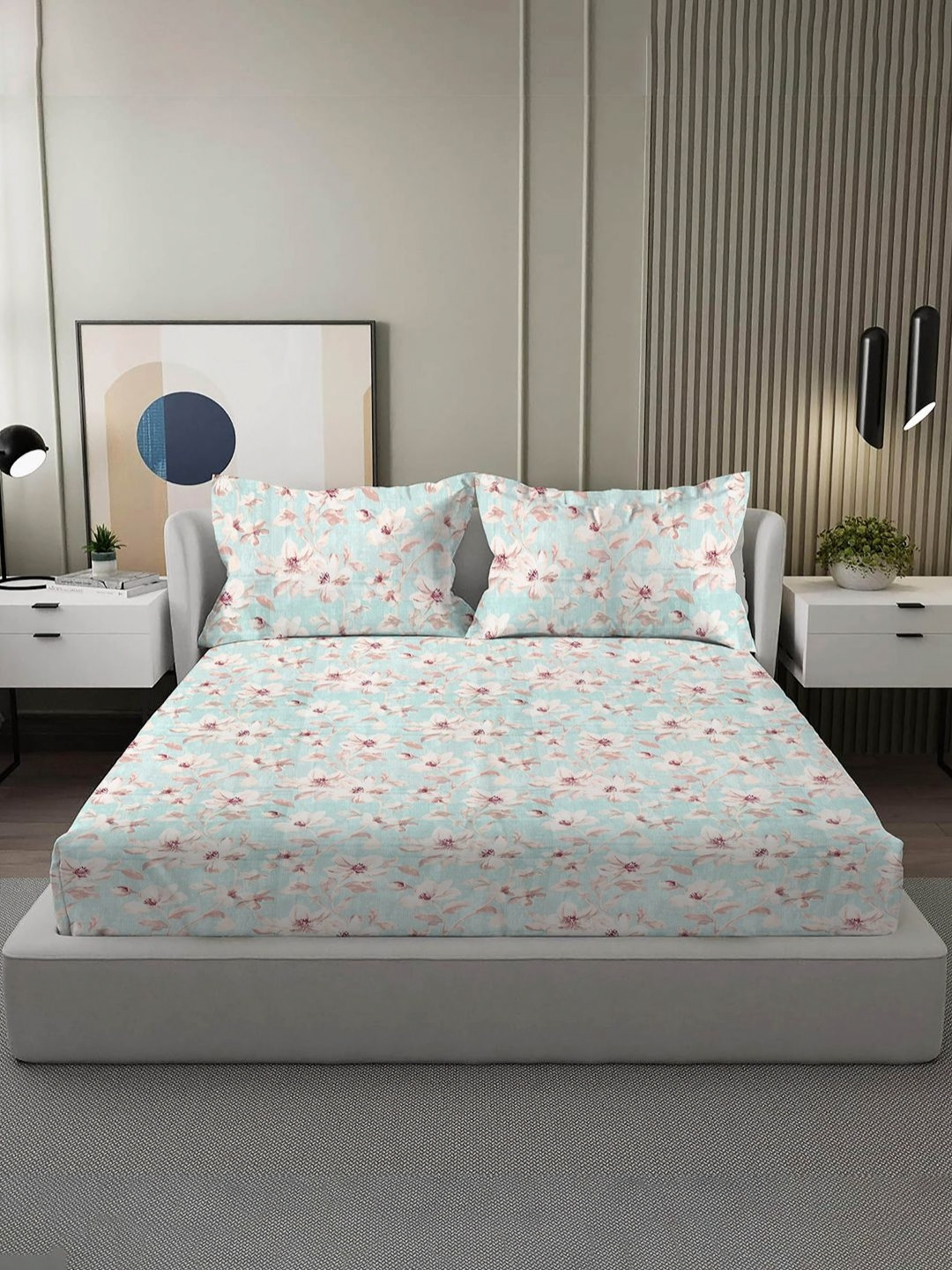 VINTANA Green Floral Cotton 300 TC King Fine Bedsheet with 2 Pillow Covers-273.32 x 274 .32 cm
