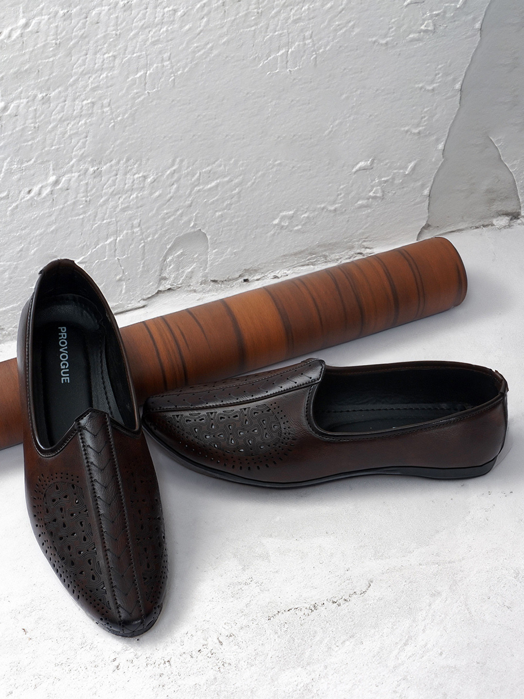 Provogue Men Perforations Loafers