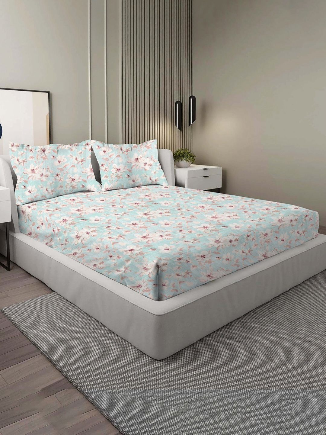 VINTANA Imperial Green Floral Cotton 300 TC King Fine Bedsheet with 2 Pillow Covers-108 x 108 inches