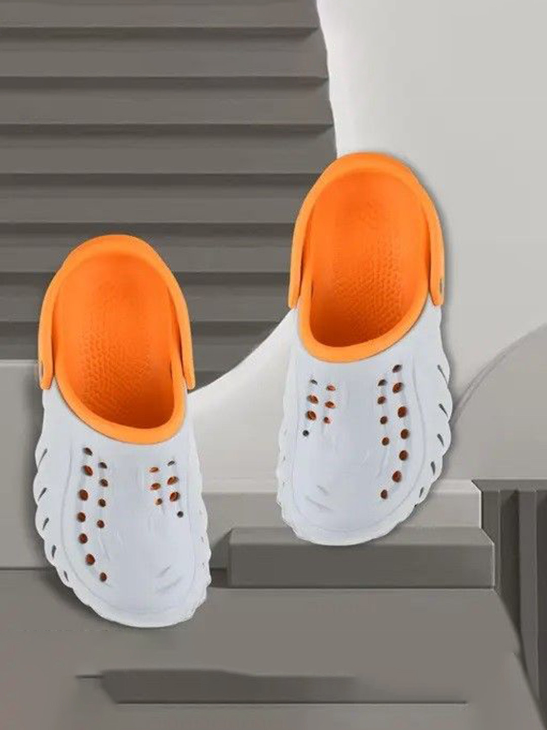 DRACKFOOT Men Thong Flip-Flops