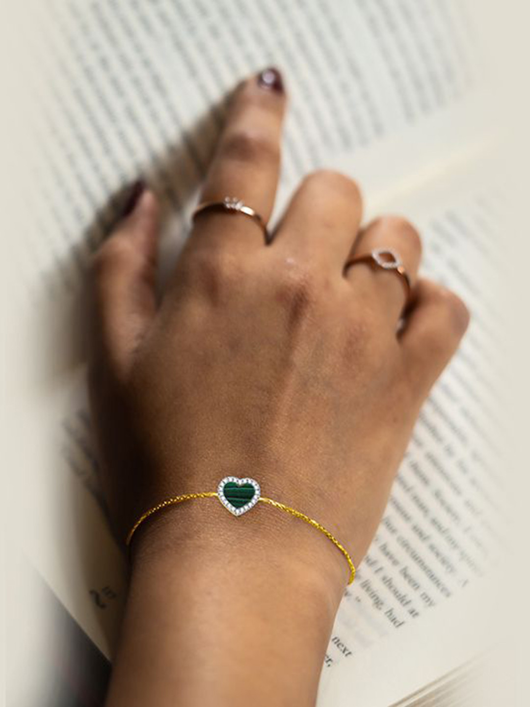 MIVRAA Malachite Heart Diamond 9KT Rose Gold Bracelet for Women