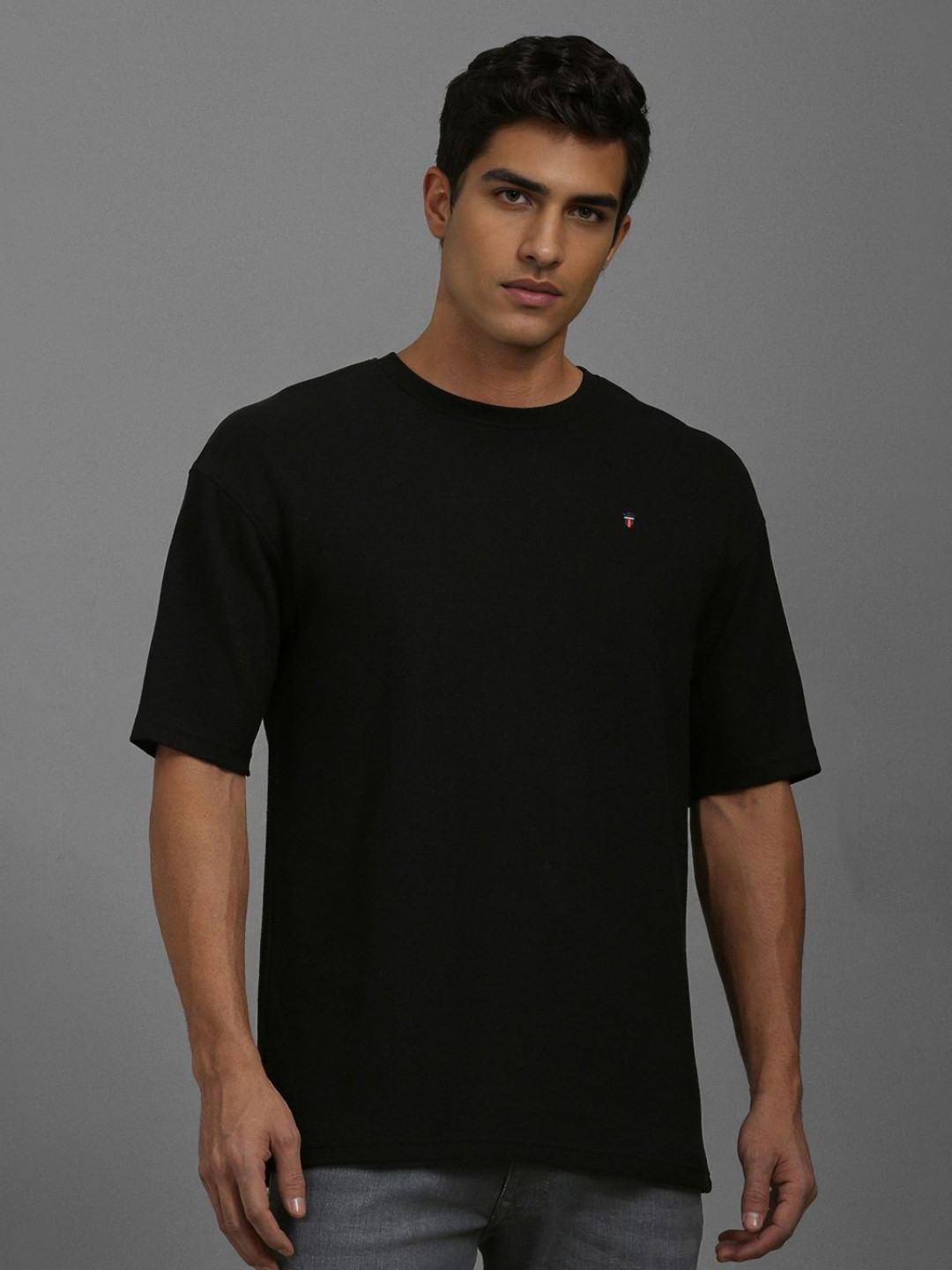 Louis Philippe Sport Men Cut Outs Slim Fit T-shirt
