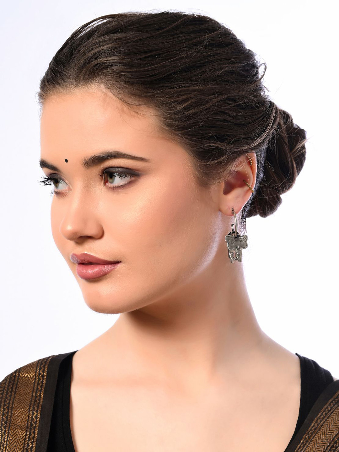 KINGSIN Classic Jhumkas Earrings