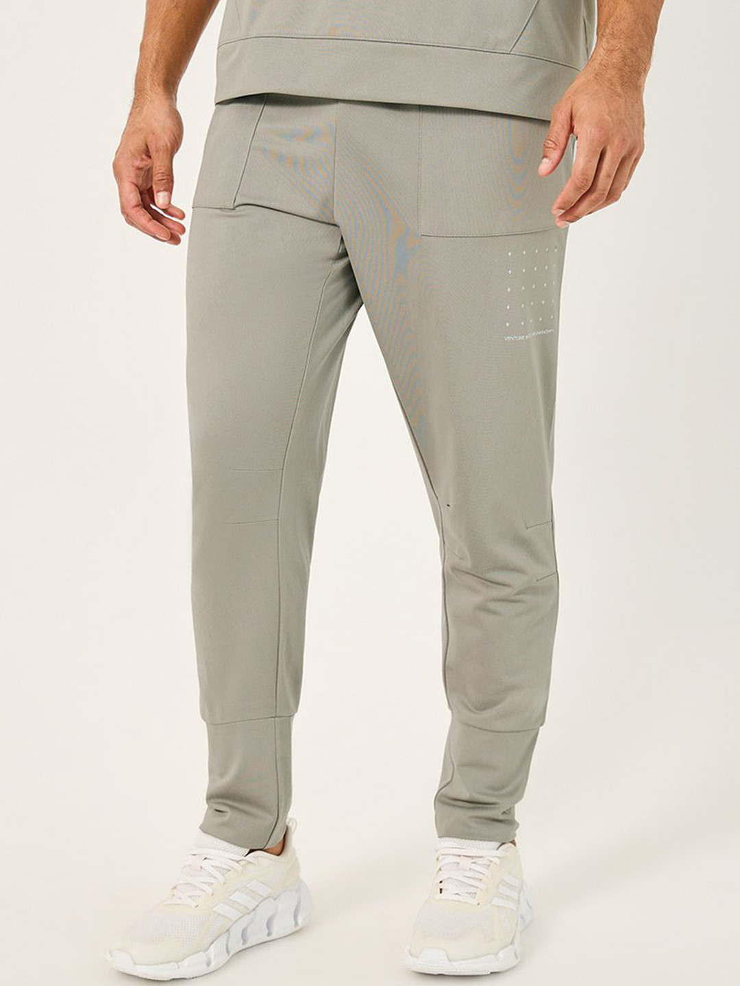 Styli Men Slim Fit Running Jogger With Minimal Print