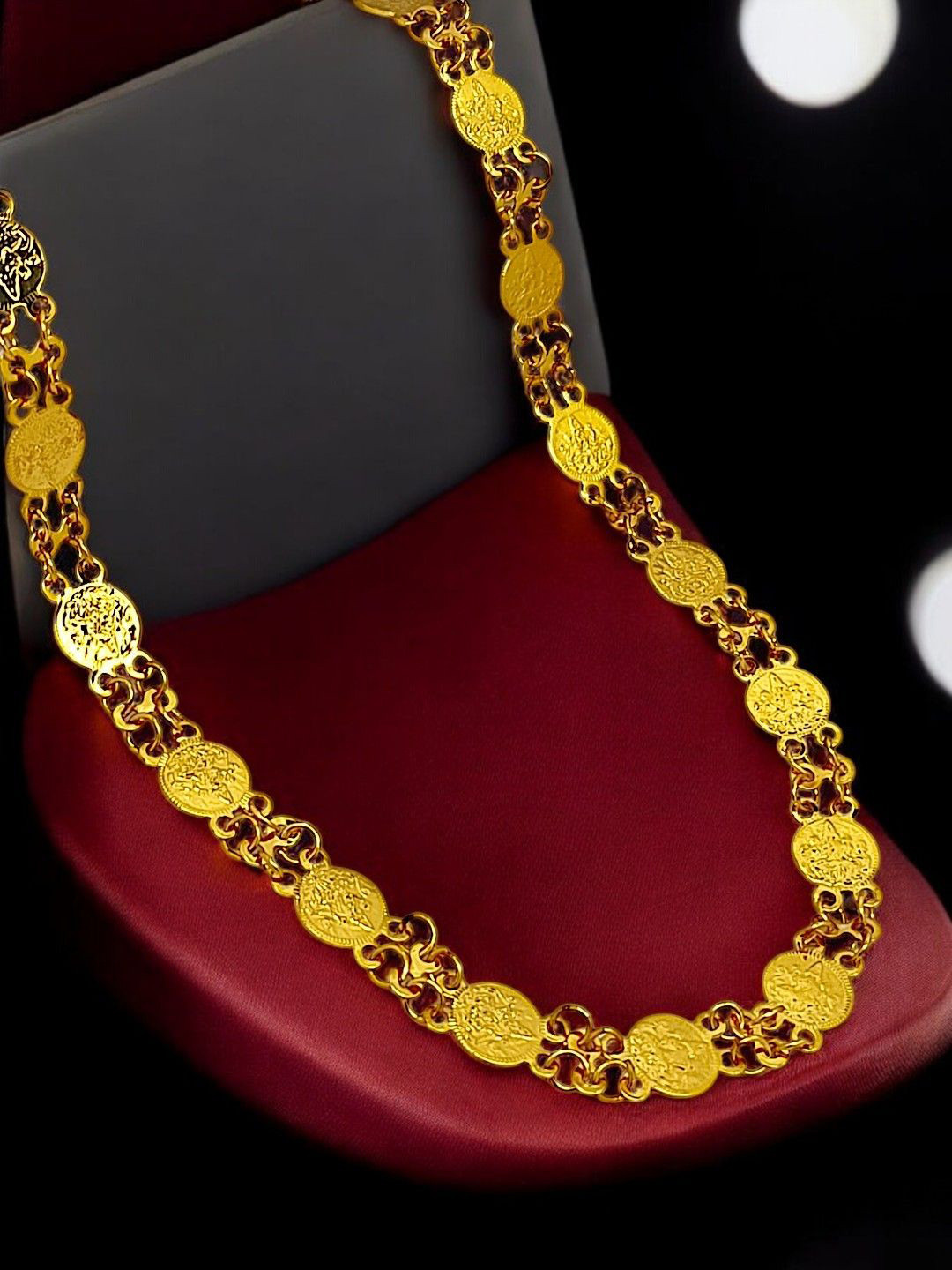 FEMMIBELLA Gold-Plated Necklace