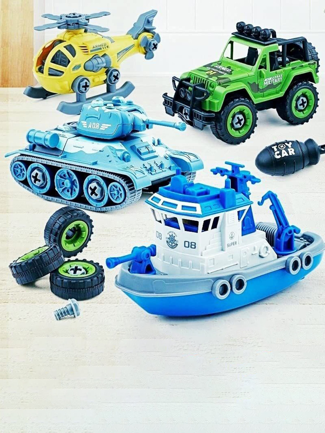 PIPALIYA Kids Pack Of 4 Diy Military Army Foldable Vehicles BPA Free Toy With Screwdriver