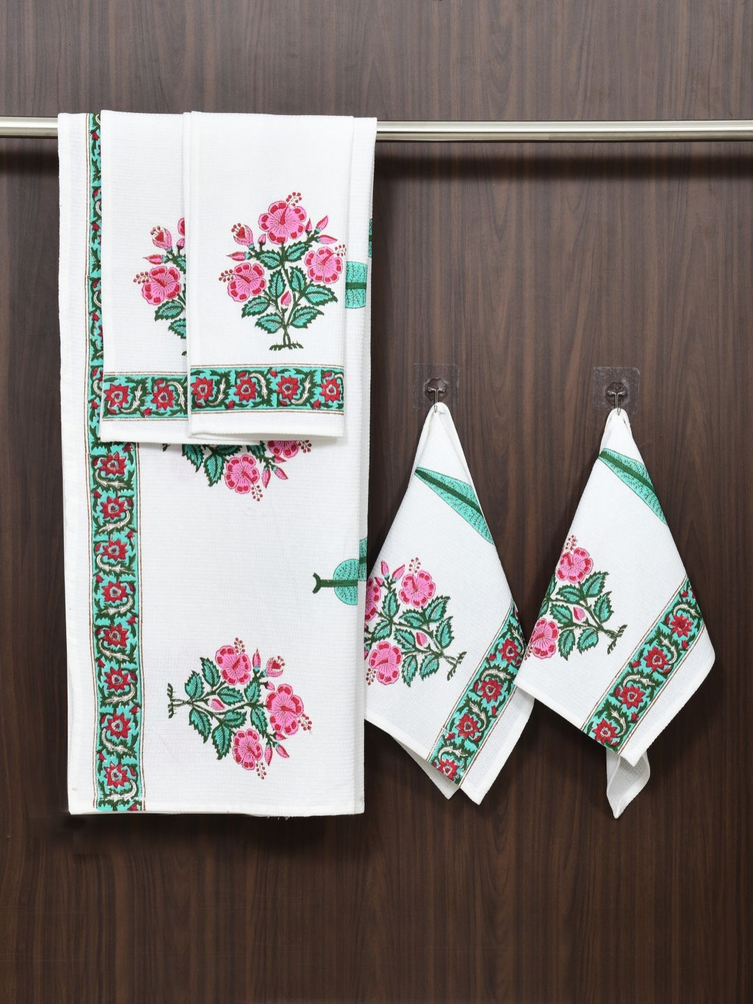 BLOCKS OF INDIA Green & White 5 Piece Printed Cotton 210 GSM Towel Set