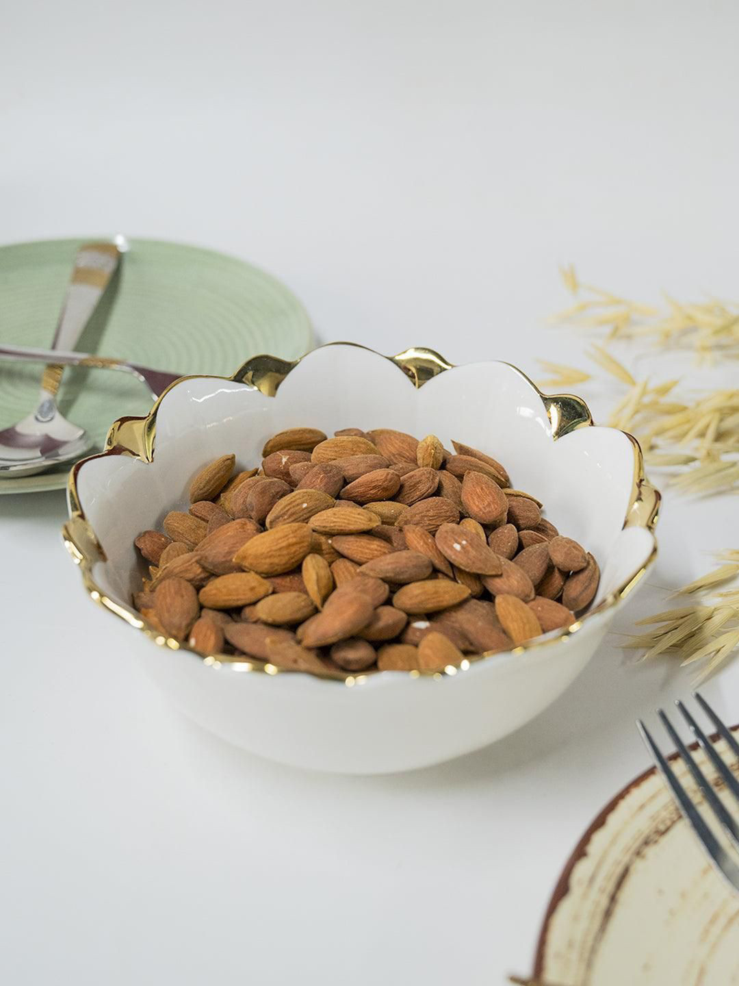 MARKET99 Off White & Yellow Antique Serving Bowl